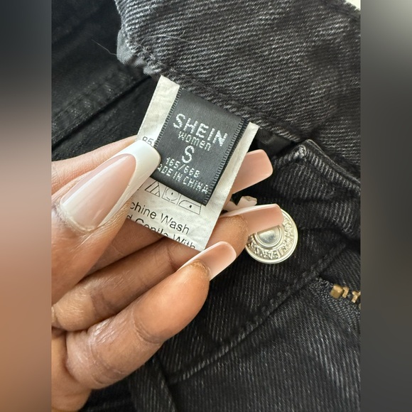 2 Pairs of NEW SHEIN Jeans Black and Blue (xs) Denim (sm) - never seen worn - Picture 10 of 15